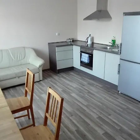 Quatro Apartment *