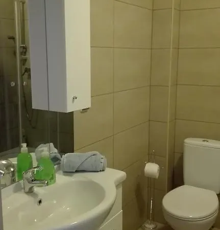 Quatro Apartment *